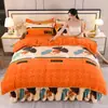 Juego de Ropa de Cama de Cuatro Piezas de Vellón de Leche Fresco y Sencillo Agradable para la Piel Franela Vellón de Doble Cara Funda de Edredón Cálido Antiestático Sin Bolitas Sin Desprendimiento