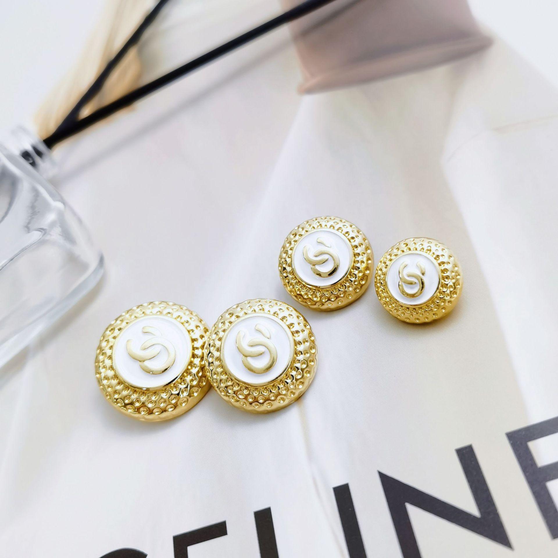 99b19d827e080901711c9d2d63a853