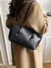 Bolsas Pequenas Tendência Popular Transfronteiriças para Mulheres 2025 Novo Estilo Bolsa de Ombro/Axila Super Quente para o Dia a Dia Bolsa de Ombro Único Transversal