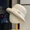Boina de lana nueva moda estilo francés, sombrero de artista versátil, sombrero de fieltro de copa redonda, fedora cálido, sombrero Hepburn, sombrero de moda para mujer