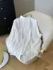 2026 Nova Blusa Jaqueta de Renda com Manga Longa e Proteção Solar Mais Vendida para Mulheres, Blusa de Verão Fina de Corte Amplo com Design de Borboleta nas Costas