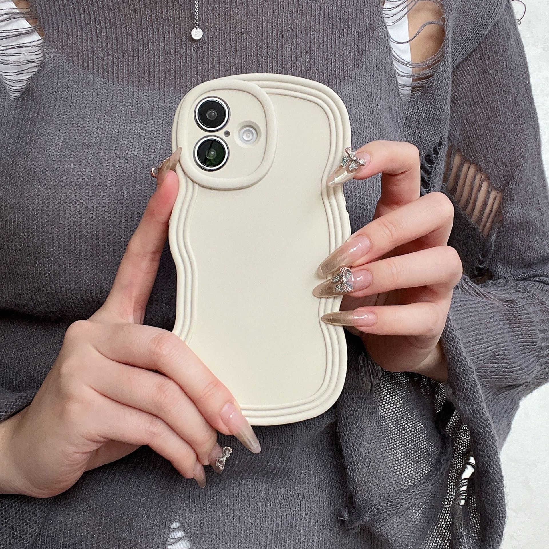 2FC2B1EC-00DA-4B5C-8AD5-3EDF03