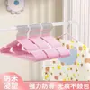 Percha de ropa para niños sin marcas para el hogar, antideslizante, que no hace bolitas, diseño de imitación de hombro en forma de arco, percha para secar ropa al por mayor
