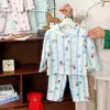 Conjunto de Lã e Seda para Casa Infantil para Primavera e Outono, Pijama Cardigã com Gola Reversível para Meninos e Meninas com Estampa de Desenho Animado e Mangas Longas