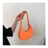 Bolso de Fieltro de Color Sólido para Mujer 2026 Nuevo Estilo Coreano de Moda Bolso de Hombro con Patrón de Piedra Bolso de Mano Versátil a la Moda
