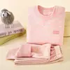 Conjunto de Roupa Íntima Quente de Lã Infantil Roupa de Outono de Seda para Bebê Calças de Outono Crianças Médias e Grandes Pijama de Inverno Escovado dos Dois Lados Venda por Atacado
