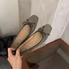 Zapatos planos retro estilo commuter para mujer, de suela blanda, versátiles, con nuevo lazo, punta fina, para primavera y otoño, en colores negro, verde, marrón, rosa y albaricoque
