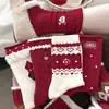 Calcetines Rojos de Año Nuevo para Mujer, Patrón de Copo de Nieve Diamante Retro Puntos, Año del Zodiaco, Festival de Primavera, Sin Costuras, Pelo de Conejo, Puño de Burbuja, Calcetines de Caña Media