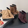 2026 Tendencia Otoño/Invierno Nueva Llegada Punta Puntiaguda Aumentador de Altura Sueltos de Poner Botas de Media Pantorrilla Moda Temperamento Versátil Botines Mujer