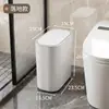 Contenedor de almacenamiento de ranura estrecha con tapa, adecuado para uso doméstico en baños, cocinas, salas de estar y dormitorios; cuenta con una tapa de apertura a presión y se puede montar en la pared en espacios reducidos