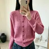 Cardigã de tricô feminino com fio brilhante, gola redonda, vazado, novo design outono/inverno 2026, jaqueta suéter solta e versátil