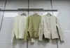 Suéter Tricot Cardigan de Botão Único Manga Longa com Senso de Design Novo Outono e Inverno Feminino Estilo Coreano Slim Fit Emagrecedor Gola Redonda