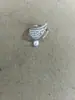 Anel de Pérola da Moda com Zircônia Estilo Francês, Design Exclusivo de Asa de Alto Padrão, Luxo Leve, Anel Exquisito e Versátil para o Dedo Indicador Venda por Atacado
