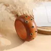 Pulsera Ancha de Madera Nueva Estilo Retro Europeo y Americano Versátil Moderna Genial Accesorio de Pulsera Exagerado Exclusivamente para Comercio Transfronterizo