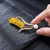 Broche de Terno Feminino de Luxo e Elegância de Alta Qualidade, Broche de Espiga de Trigo Exquisito e Atmosférico Incrustado com Diamantes de Liga, Broche para Gola de Casaco