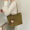 Bolso tipo cubo de cuero suave de alta gama con diseño tejido para mujer, nuevo bolso versátil para el día a día 2026, bolso tote de gran capacidad