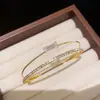 Japão Coreia Popular Dupla Camada Zircônia Laço Pulseira Aberta de Punho Nicho Luxo Leve Toque de Alto Padrão Pulseira Exquisita Versátil