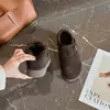 Sapatos de Algodão Estilo Birkenstock com Aumento Interno de 7cm para Mulheres, Forrados com Lã, Quentes, Sapatos de Salto Único Retrô, Sapatos de Algodão com Solado Grosso, Versão Coreana, Novo Modelo de Inverno 2025