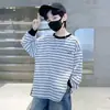 Ropa para niños, camiseta de rayas de otoño para niños, nuevo estilo 2025, para niños de talla mediana y grande, colección primavera y otoño, camiseta interior de manga larga para niños para otoño