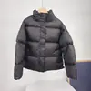 (95% plumón de pato blanco) Chamarra de Plumón Morado Jacinto para Mujer, Estilo Corto Acolchado, Suave, Petite, Cuello Alto, Chaqueta Acolchada Engrosada