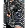 Camiseta a Rayas con Cuello en V de Manga Larga para Hombre, Estilo Academia Retro Americano, Versátil Suéter Holgado como Prenda Base para Primavera y Otoño