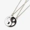 Collar con colgante de Yin y Yang en blanco y negro con costuras de Tai Chi y chismes de mejores amigos transfronterizos de Amazon