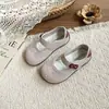 Sapatos de Couro da Moda para Meninas, Bebês e Crianças Pequenas 2026 Primavera/Outono Novo Estilo Sapatos Baixos de Camurça Birkenstock Mocassins