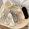 Meias Femininas de Bolinhas, Meias de Algodão para Primavera e Verão, Meias Finas de Cor Sólida Tipo Barco, Meias Invisíveis Antiderrapantes Pretas e Brancas para Mulheres