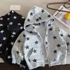 Chaqueta Infantil 2026 Otoño Nueva Niños Niñas Estrellas Estampado Completo Sudadera con Capucha Bebé Niño Pequeño Casual Cremallera Superior