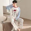 Algodón PuroConjunto de Pijama de Manga Larga con Dibujos de Cachorros Lindos para Hombre, Adecuado para Usar al Aire Libre, Nuevo Diseño de Otoño con Cuello Redondo