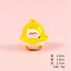 Pato banana de dibujos animados que brilla en la oscuridad, figura linda, mini adorno de escritorio, accesorio de colgante DIY, linda caja sorpresa