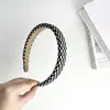 Diadema de Esponja con Lunares y Cuadros en Blanco y Negro Estilo Retro Clásico Simple Versátil Aumenta la Parte Superior de la Corona Tocado Versátil