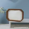 Novo ornamento de porta-retrato octogonal oco estilo chinês, suporte de exibição de caligrafia e pintura em madeira, moldura de exibição octogonal de formato irregular montada na parede, moldura decorativa