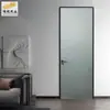 Porta Invisível Elevada Fabricante de Nanjing Personalizada Alumínio com Moldura Estreita Porta de Madeira Porta de Madeira Maciça Sem Moldura Minimalista Pode Ser Personalizada de Acordo com os Desenhos