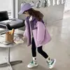 Jaqueta de Lã Outono e Inverno para Meninas 2025 Nova Estilosa Moda Infantil Casaco de Inverno Corta-vento Espesso para Bebês Meninas