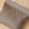 Bolso Premium de Cuero Negro Granulado con Cierre Automático para Joyería Bolsas de Almacenamiento para Joyería Bolsos Pequeños para Cosméticos y Labiales