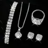 Novo Modelo de Inverno Relógio de Luxo com Strass para Corpo Inteiro para Mulheres, Relógio com Pulseira de Aço Estrelada, Relógio Elegante e Fashion com Mostrador Pequeno para Mulheres