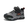 Zapatos de algodón para exteriores para niños, de invierno, engrosados y cálidos, zapatillas deportivas para niños con forro de felpa, antideslizantes, para niños mayores, botas de nieve, estilo transfronterizo
