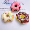Juguete de Comida de Simulación Donut Pan de Tamaño de Bocado DIY Funda de Teléfono Pasador Goma para el Cabello Flor para Zapatos Colgante Material de Resina Lote