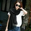 Novo Cachecol de Algodão e Linho Quente Artístico Outono e Inverno 2023 Moda Feminina Versátil Shawl Grande de Cor Sólida para Ar Condicionado Feminino