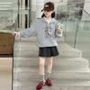 Sudadera para Niña Otoño 2025 Nueva Infantil Estilo con Capucha de Dibujos Animados Top de Otoño Manga Larga Estilo Coreano Moderna y Versátil