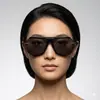 Óculos de Sol Integrados Futuristas HD Proteção UV Têmporas Decorativas Preto e Dourado Artefato para Tirar Fotos Estilo de Rua Unissex