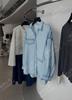 26 Camisa de Mezclilla de Color Sólido, Corte Recto, Hombros Descubiertos, Pintada a Mano, Tencel de Alta Resistencia, Nuevo Estilo de Principios de Primavera