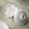 Soporte de Cerámica Estilo Japonés con Tapa Pinta a Mano de Flor de Cerezo para Accesorios de Ceremonia de Té, Soporte para Tapa de Tetera de Arcilla Púrpura, Tapa de Taza, Tapete para Colocar la Tapa del Té con Diseño Floral