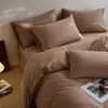 Conjunto de quatro peças 100% algodão escovado de alta contagem de fios, capa de edredom simples de algodão puro estilo nórdico, lençol de cima, lençol com elástico, conjunto de cama