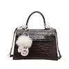 Bolsa Pequena Quadrada de Couro de Crocodilo de Alta Qualidade Transfronteiriça para Mulheres 2025 Nova Tendência Retro Moda Corrente Simples Bolsa Transversal