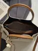 Bolsa Quadrada Pequena Casual da Moda 2026 Verão Nova Bolsa de Ombro com Textura Vintage Bolsa de Mão Lisa Elegante de Alto Valor