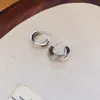 Brincos de Prata Europeus e Americanos Novos Simples com Pino de Prata em Formato de C Design de Nicho Brincos Luxo Leve Temperamento de Alta Classe Ornamentos para Orelha