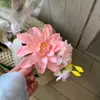 Pinza para el pelo de flor de tela nueva de principios de primavera, Fresco, Dulce, Elegante, Estilo Pastoral, Pinza de Pato, Accesorio para el Cabello de Nicho Inspirado en el Diseño para Mujeres