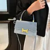 Bolsa Transversal de Ombro Único Quadrada Pequena de Alta Qualidade Portátil Moda Nova Primavera e Verão 2025 para Comutação Exportação